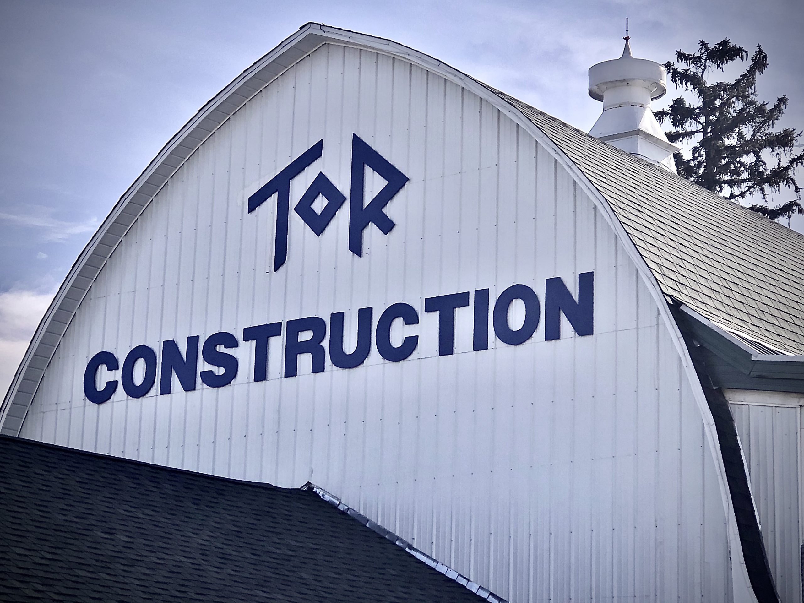 Tor construction building